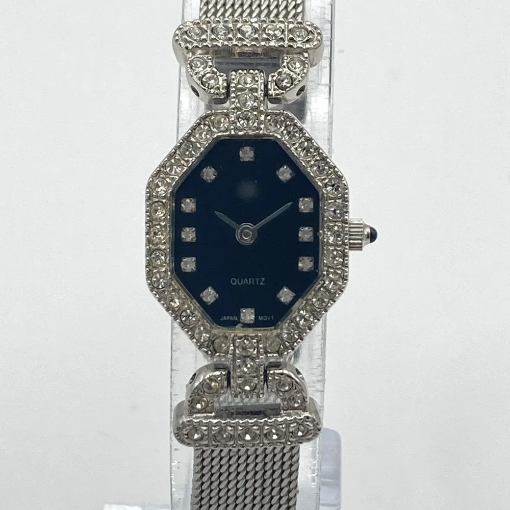 Elizabeth Taylor Avon Women's Watch Silver Tone Crystals Art Deco New Battery